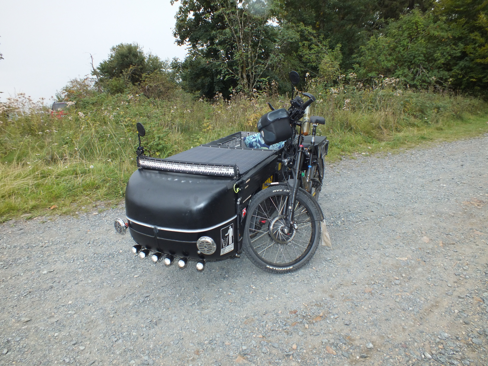 Fahrradgespann, Fahrrad mit Beiwagen