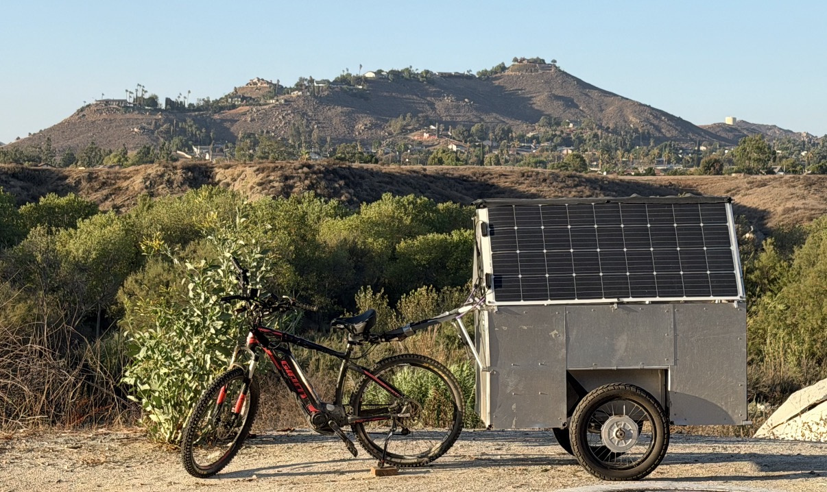 Solar E-Trailer with dual Grin Motor and Controllers
