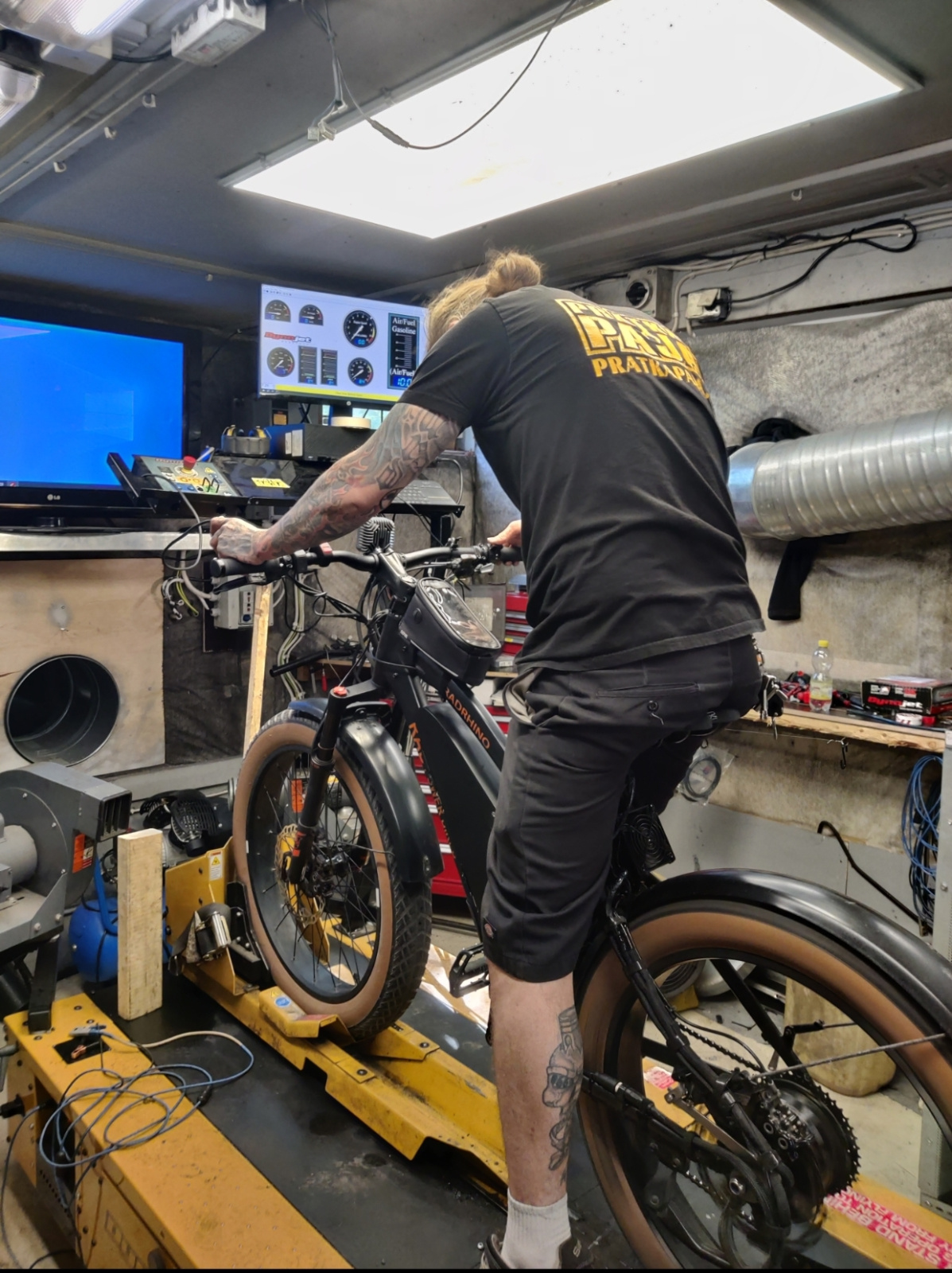 High power Fat bike with water cooled G062 motor (BAC2000)