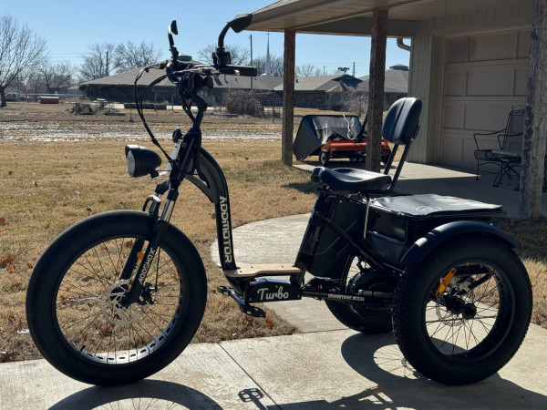 Fat Tire Delta Trike with 72 volt battery