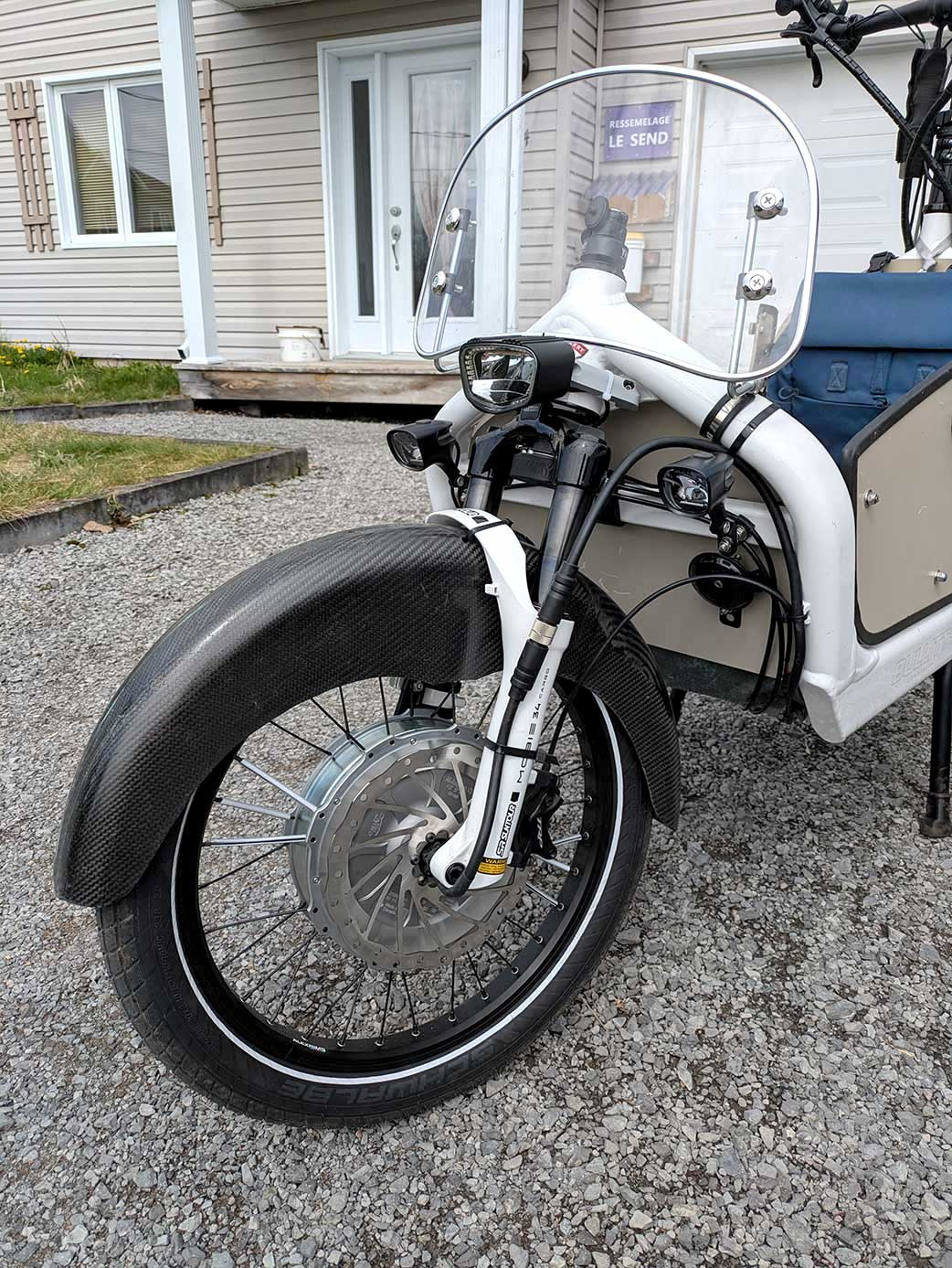 Very proud of my new front end, with its suspension fork, cable steering, carbon fender and of course a Grin All-Axle motor!
