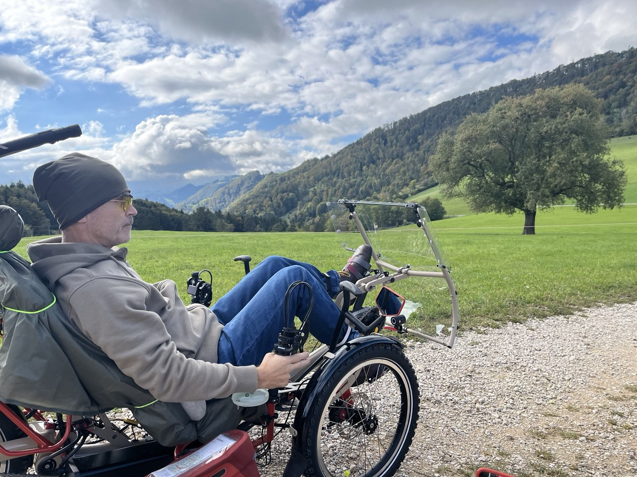 one of our first rides with the RTPs... (Monika taking a picture from me)