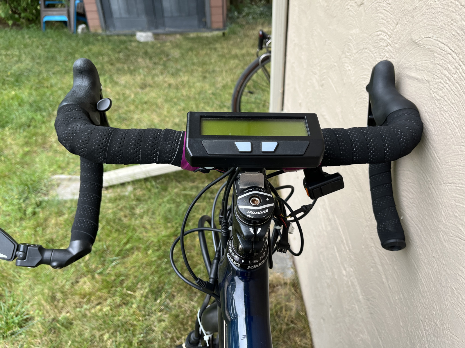 Note MF switch mounted on underside of bars.