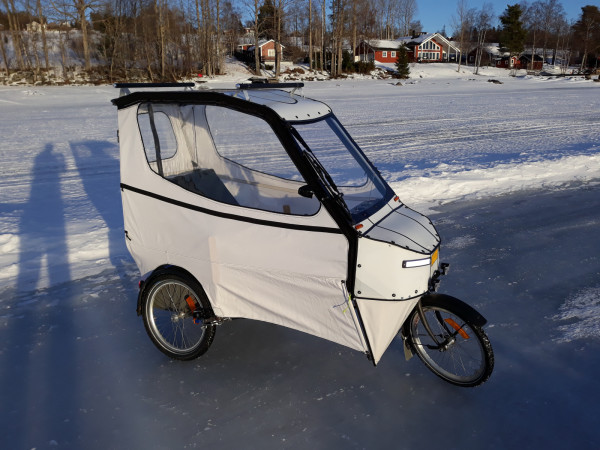 Winter velomobile